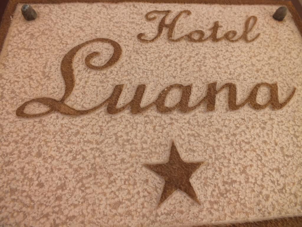 Hotel Luana Ρίμινι Εξωτερικό φωτογραφία