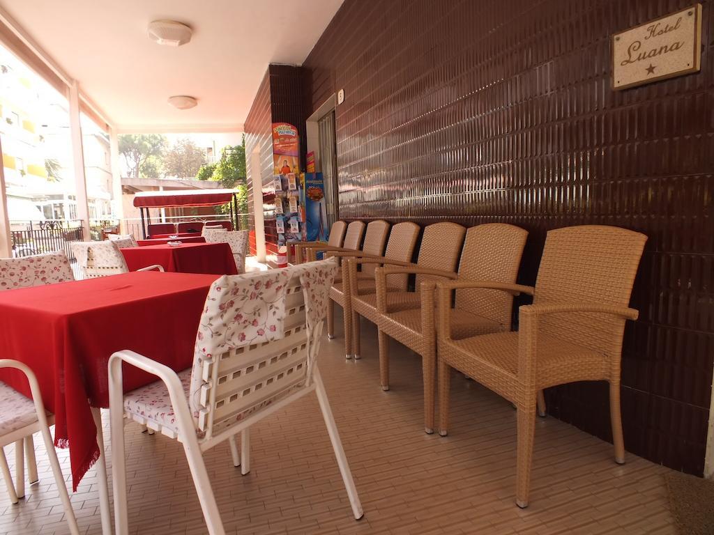 Hotel Luana Ρίμινι Εξωτερικό φωτογραφία